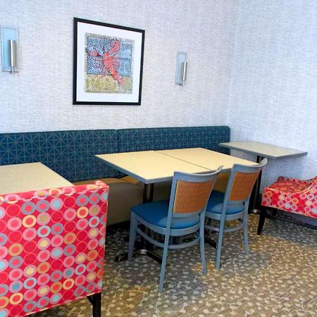 Hampton Inn Freeport/Brunswick Екстериор снимка