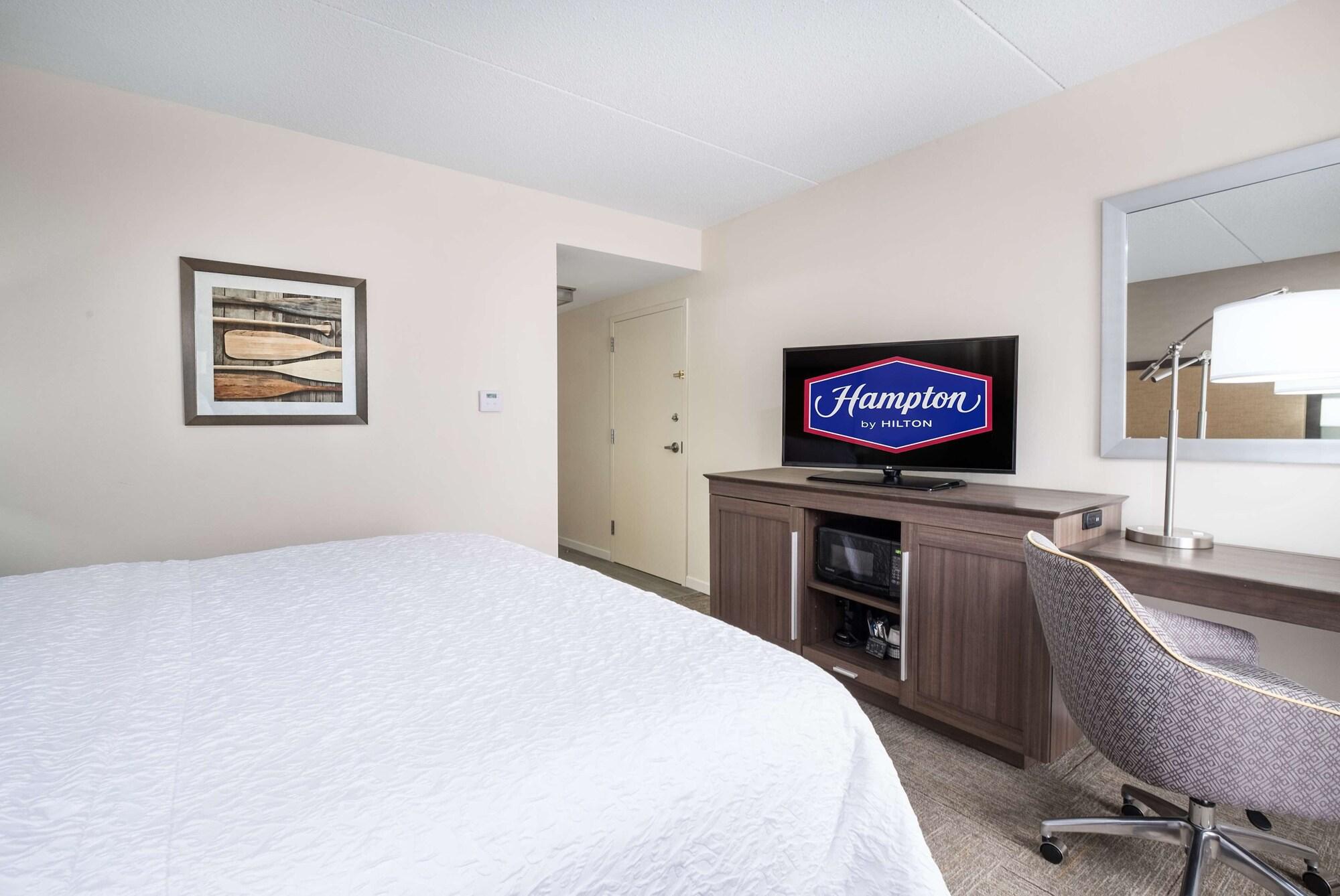 Hampton Inn Freeport/Brunswick Екстериор снимка